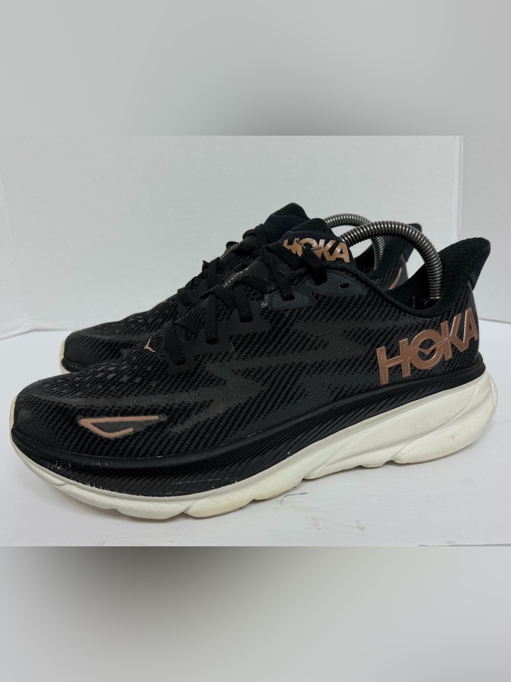 Hoka One One Women Clifton 9 Black Gold Running Shoe 1127896 BRGL Size 9B